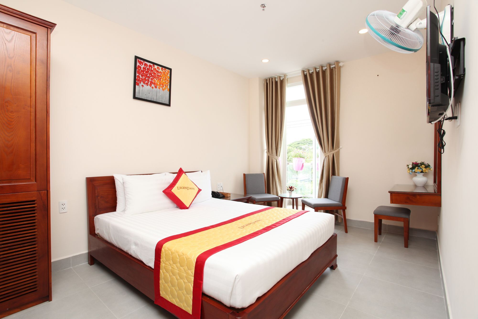 Legend Hotel Ho Chi Minh City Exterior photo